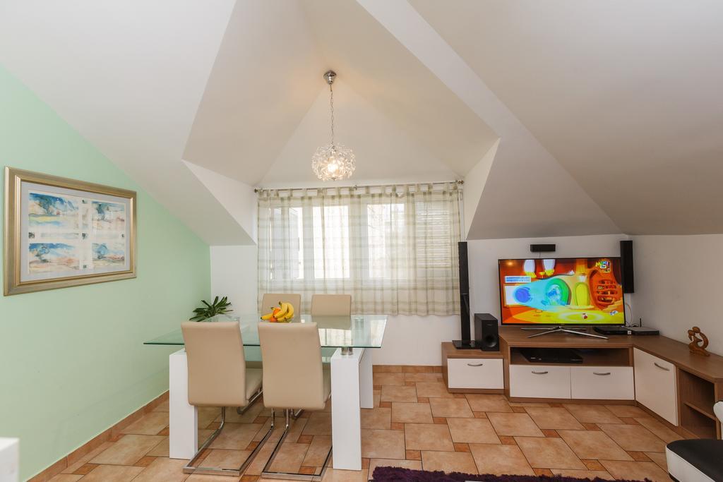 Apartments Ruzic سبليت الغرفة الصورة